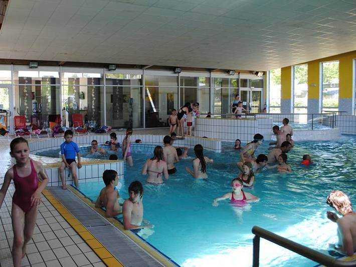 Camping für 4 Personen, mit Kinderpool und Sauna in den Ardennen