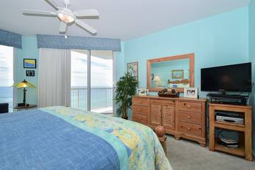 Beach Rental for 8 Guests in Destin, Emerald Coast, Picture 2