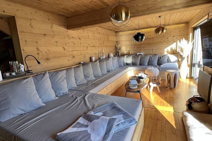 Gîte pour 12 personnes, avec jardin à Poubeau - 4