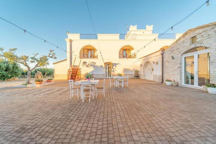 Chambre d’hôte pour 3 personnes, avec vue et jardin à Santeramo in Colle - 2