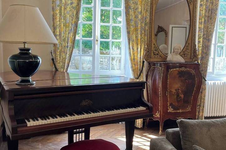 Gîte pour 13 personnes, avec jardin à Ruffec - 4