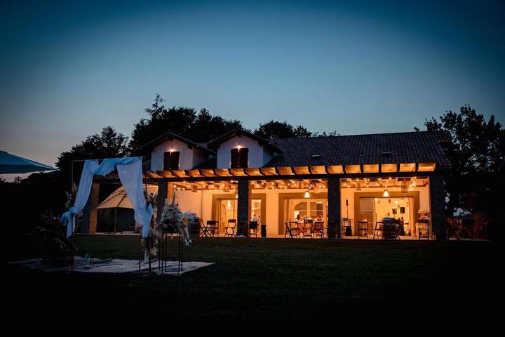 Gîte pour 2 personnes, avec jardin et vue à Bardos - 4