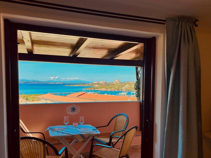 Gîte pour 6 personnes, avec terrasse dans Cala Bitta - 3