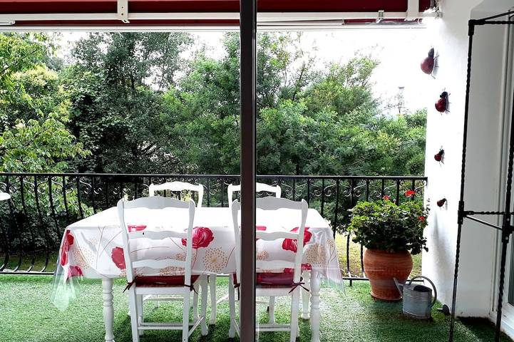 Apartamento de vacaciones para 6 personas, con terraza y jardín - 1