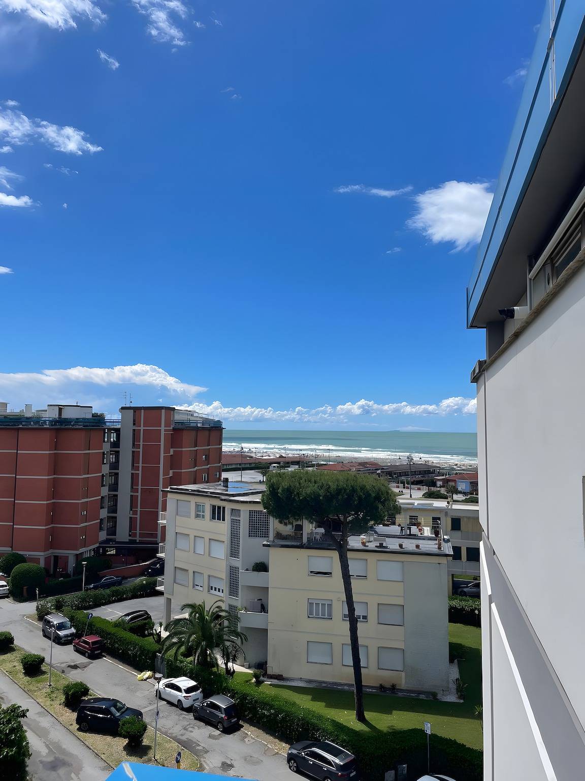 Appartement entier, Appartement 'Duca D'Aosta Suite' avec Vue Mer, Jardin Commun et Climatisation in Viareggio, Riviera Italienne