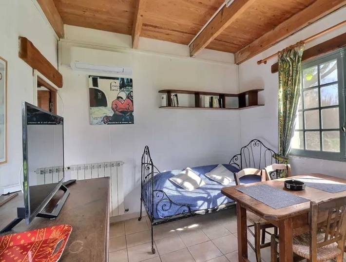 Gîte pour 2 personnes, avec piscine et jardin à Saintes-Maries-de-la-Mer - 3