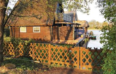 Ferienhaus für 4 Personen in Teterow, Mecklenburgische Seenplatte, Bild 1