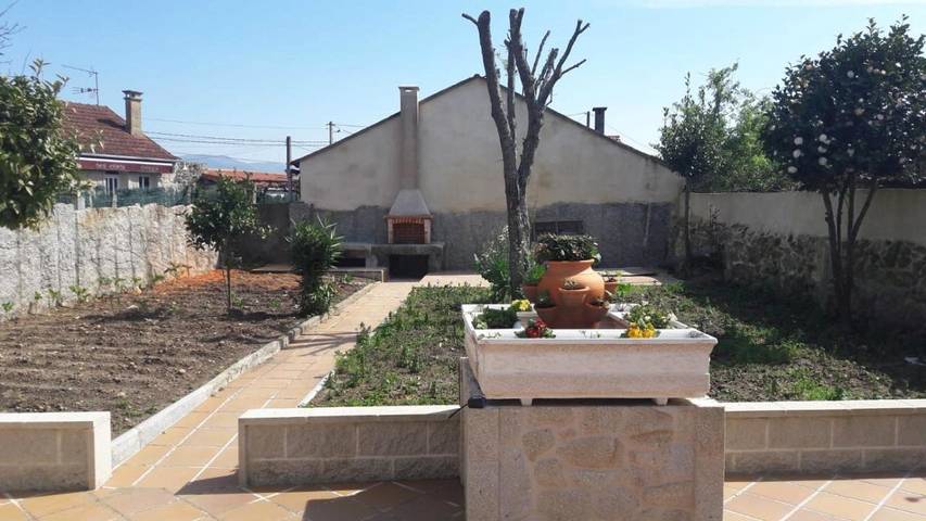 Location de vacances pour 4 personnes, avec jardin et terrasse, animaux acceptés à Tomiño - 3