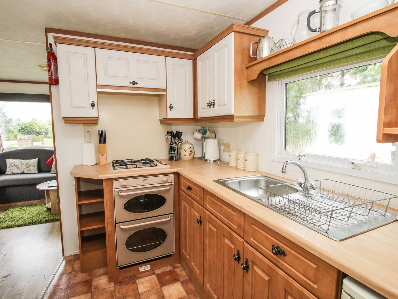 5 Old Orchard in Shropshire Hills