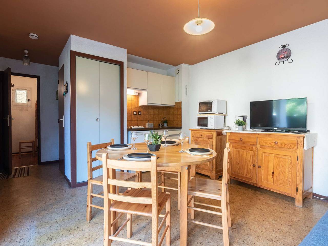 Ganze Wohnung, Apartment für 4 mit Terrasse und Parkplatz in Saint Lary in Saint-Lary-Soulan, Nationalpark Pyrenäen