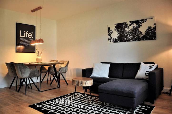 Ferienwohnung für 4 Personen, mit Balkon und Ausblick in Wedel - 3