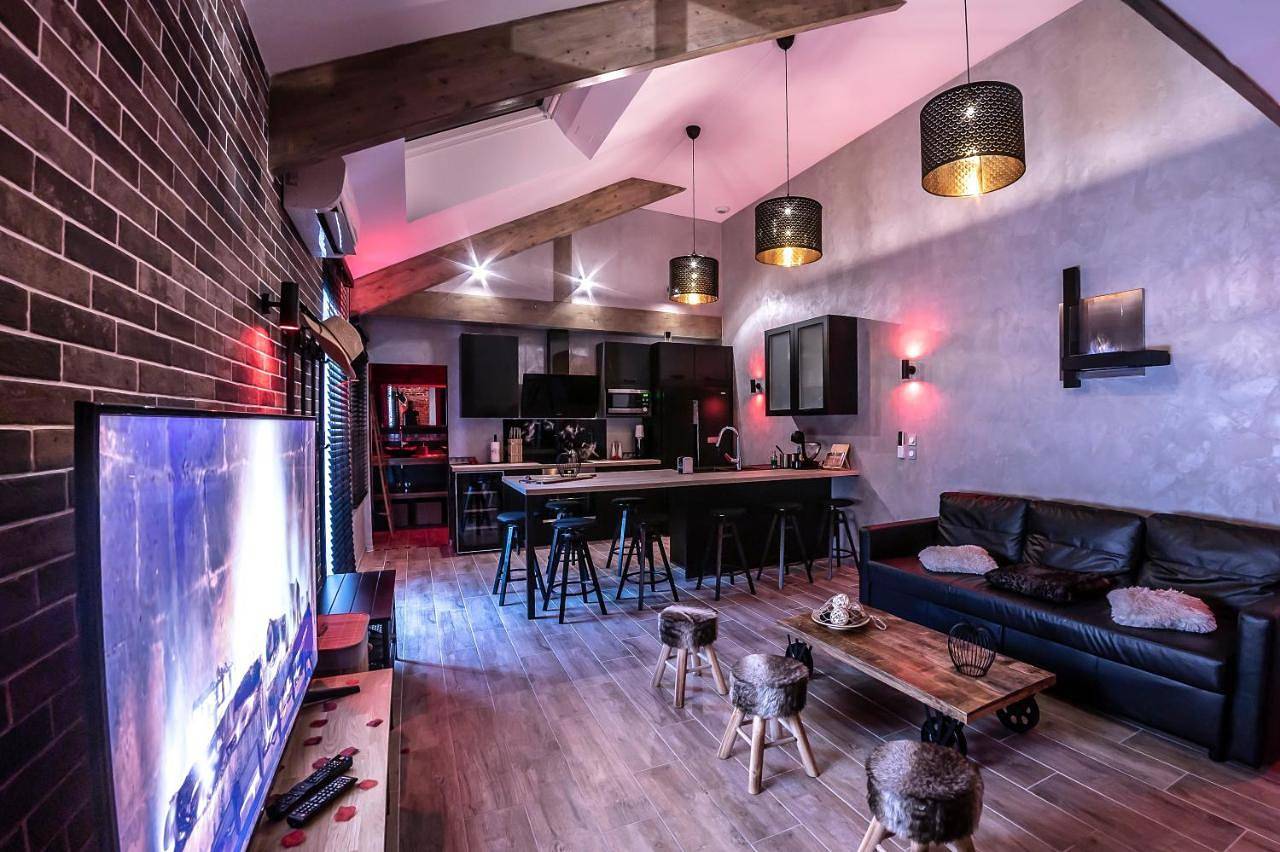Appartement entier, Superior Apartment with Sauna in Remiremont, Région d'Épinal