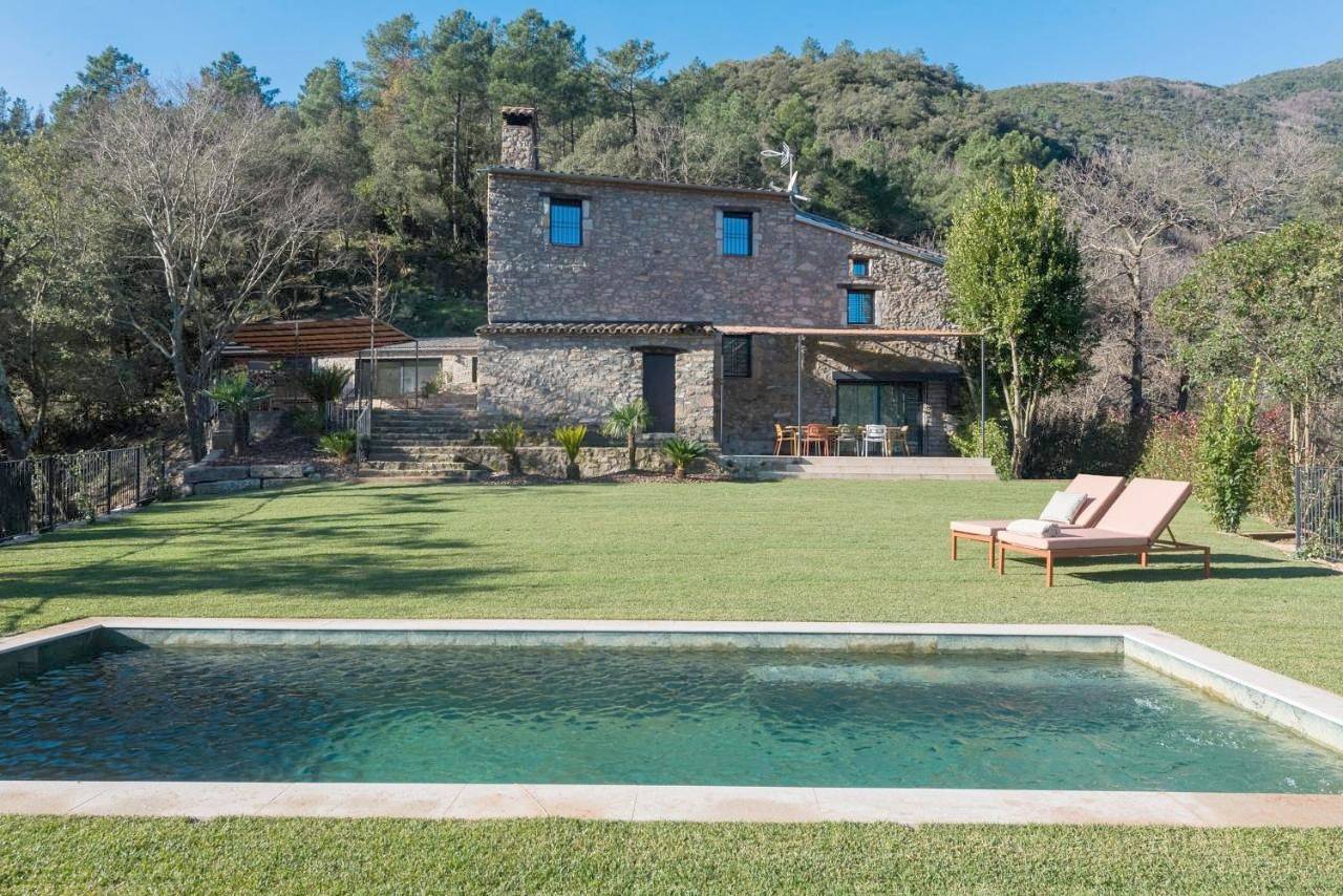 Apartment with Mountain View in Osor, Girona Provinz