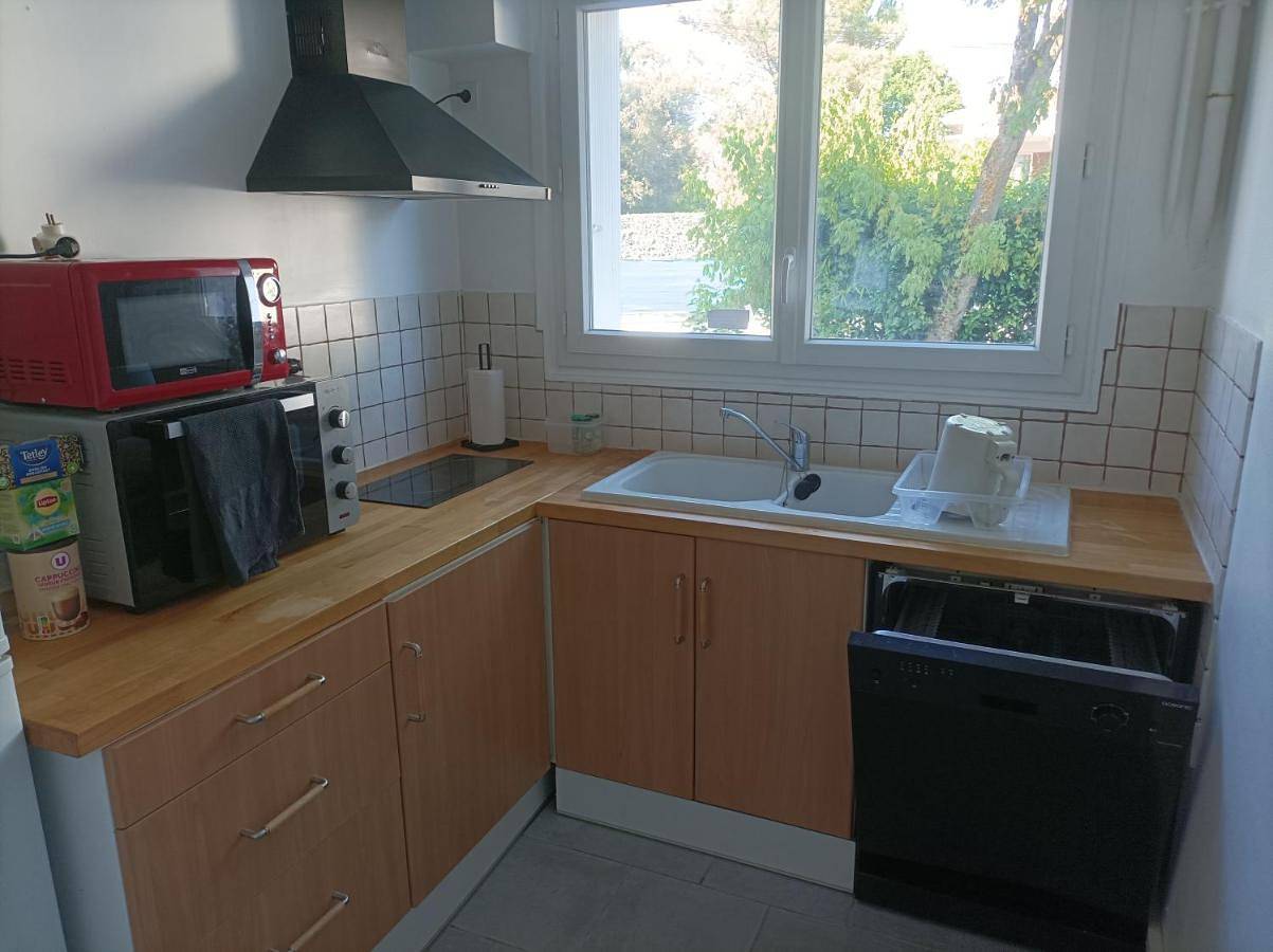 Appartement entier, One-Bedroom Apartment in Saint-Georges-de-Didonne, Côte de Beauté