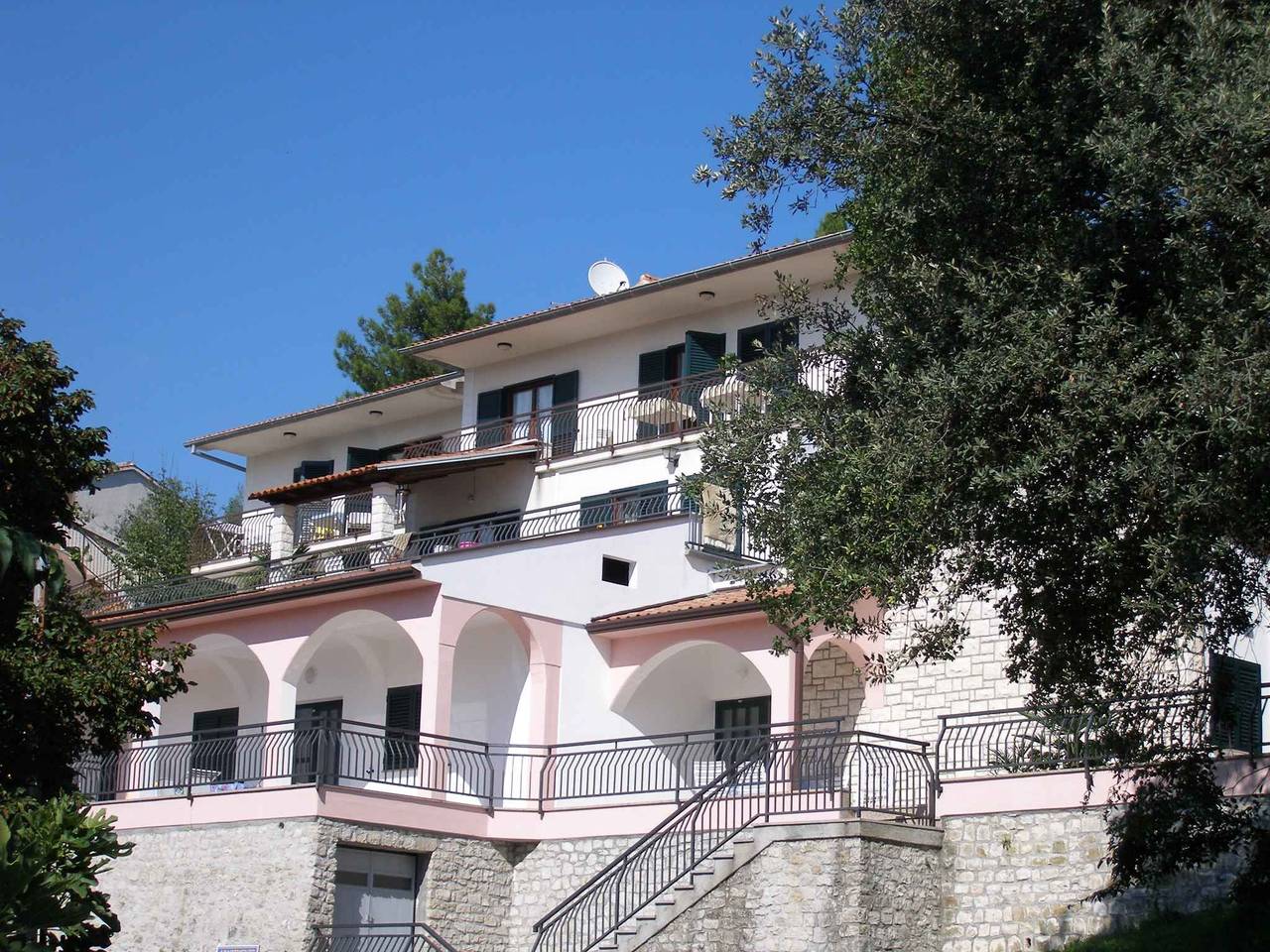 Entire holiday apartment, Holiday apartment mit Terrasse und Meerblick  in Rabac, Labin-Rabac
