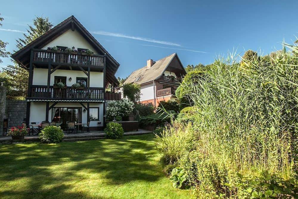 Ganze Wohnung, Ferienwohnung Seeperle - Chalet am See in Stadt Buckow (Märkische Schweiz), Märkische Schweiz-Oderland