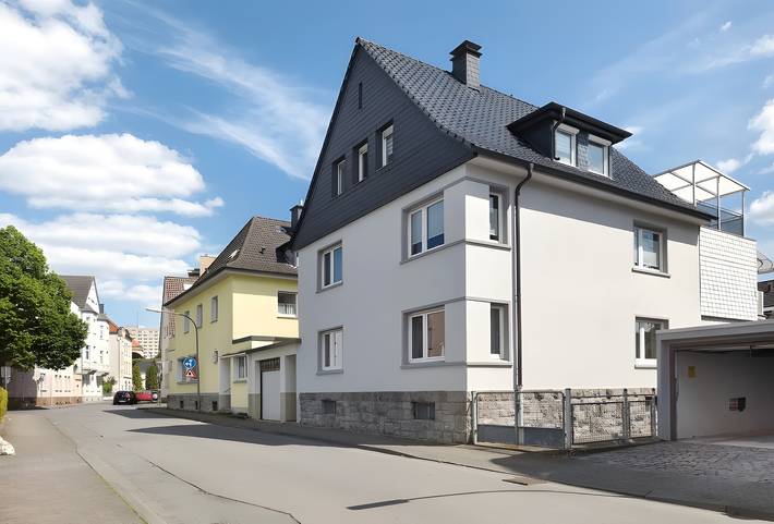 Geheel appartement, Appartement 'Dachgeschoss' met balkon en Wi-Fi in Arnsberg, Hochsauerlandkreis