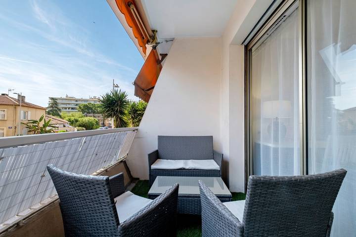 Appartement de vacances pour 2 personnes, adapté aux familles à Cagnes-sur-Mer