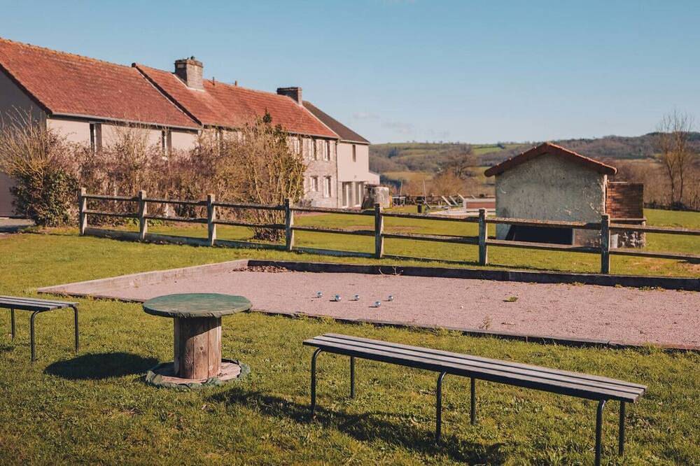 Luxury gîte with private pool 14 pers Clécy in Clécy, Caen region