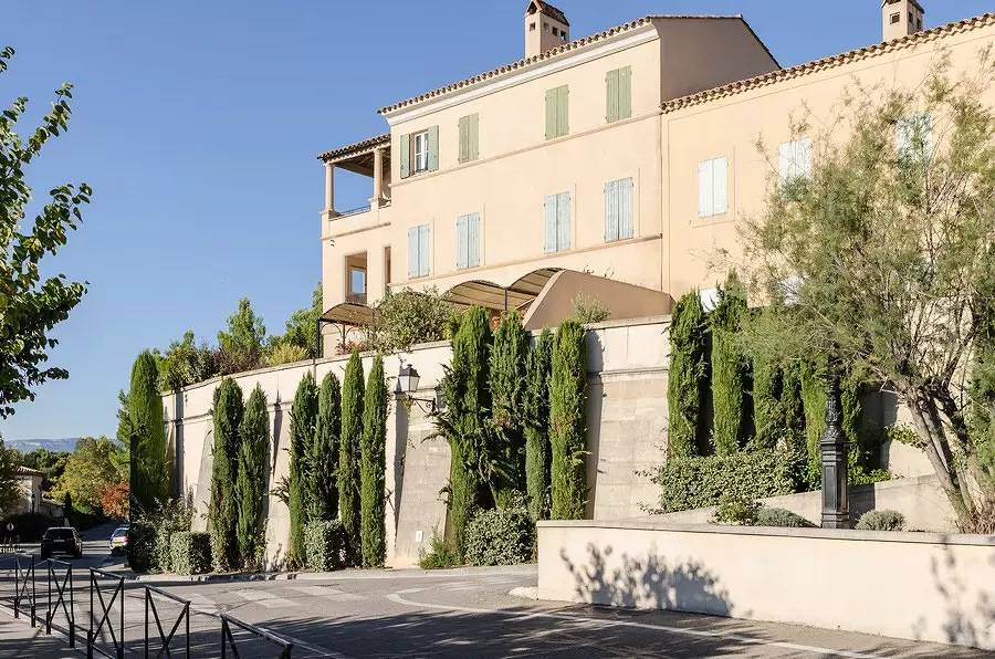 Appartement entier, Appartement 4 personnes 1 chambre avec terrasse centre-village in Mallemort, Région d'Arles
