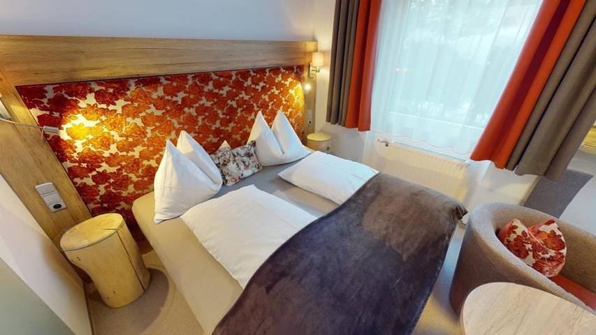 BnB für 3 Personen, mit Balkon und Terrasse sowie Garten und Sauna in Heiligenblut