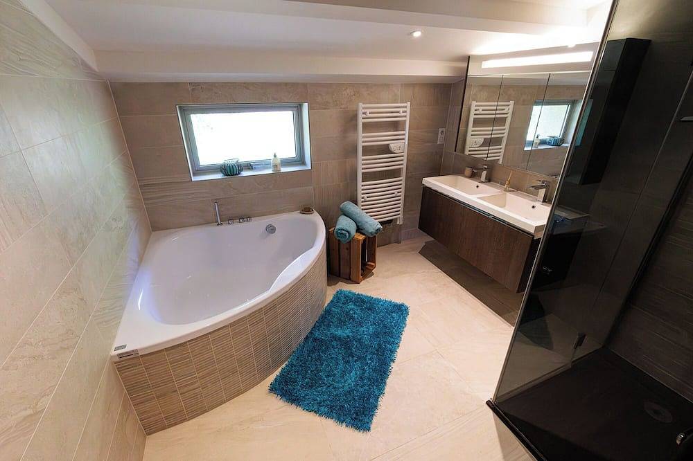 Bauernhof in Frankreich in Romans-sur-Isère, Valence und Umgebung