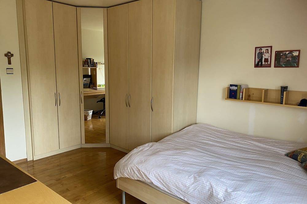 Charming house with yard in quiet residential area in Graz, Steirerland