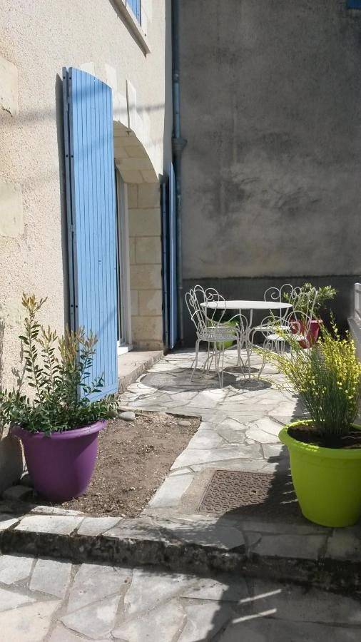 Location de vacances pour 8 personnes, avec vue et terrasse à Pocé-sur-Cisse - 3