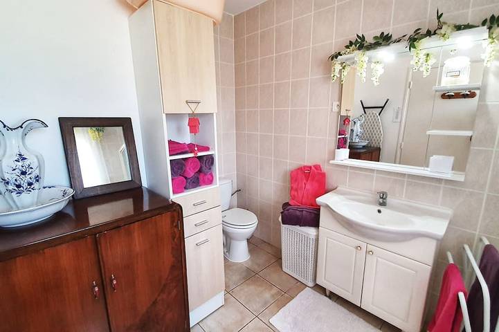Gîte pour 5 personnes, avec terrasse et jacuzzi ainsi que piscine et jardin à Fronton - 3