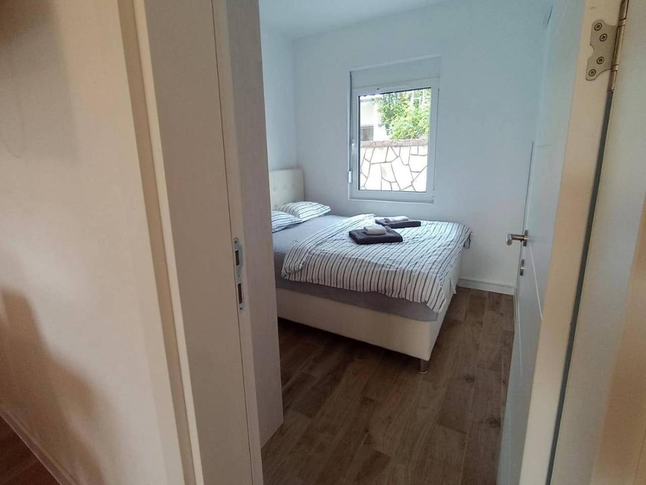 Ganze Wohnung, Villa Roki - Apartment 2 Gardenview in Dobra Voda, Montenegro Coast