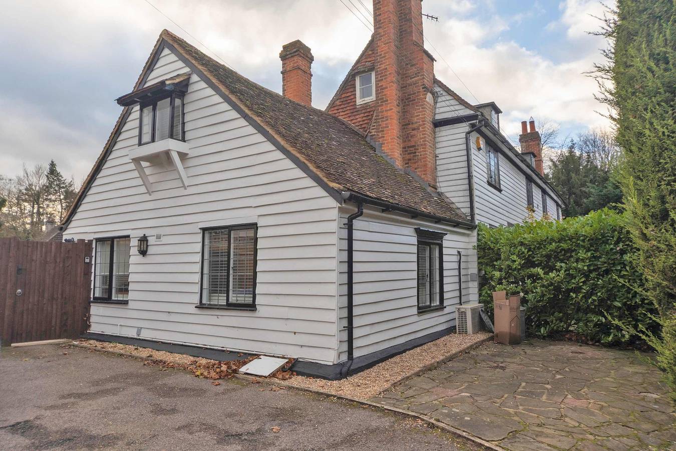 Charming 1 Bedroom Period Cottage in Sevenoaks in Kent