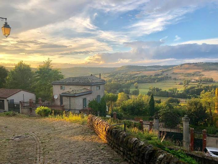 Chambre d’hôte pour 2 personnes, avec vue ainsi que jardin et piscine à Cordes-sur-Ciel - 2