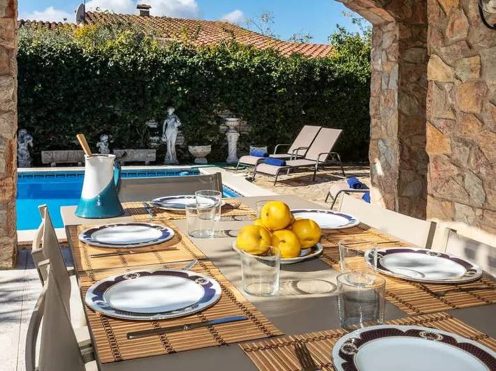 Finca für 6 Personen, mit Balkon und Pool in Pals
