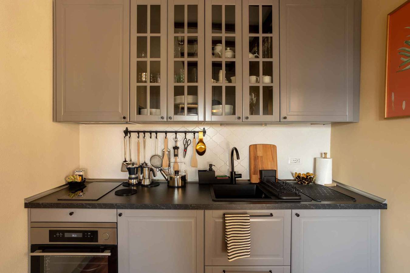 Ganze Ferienwohnung, Ferienwohnung mit Klimaanlage und Balkon in Meina, Comune di Meina