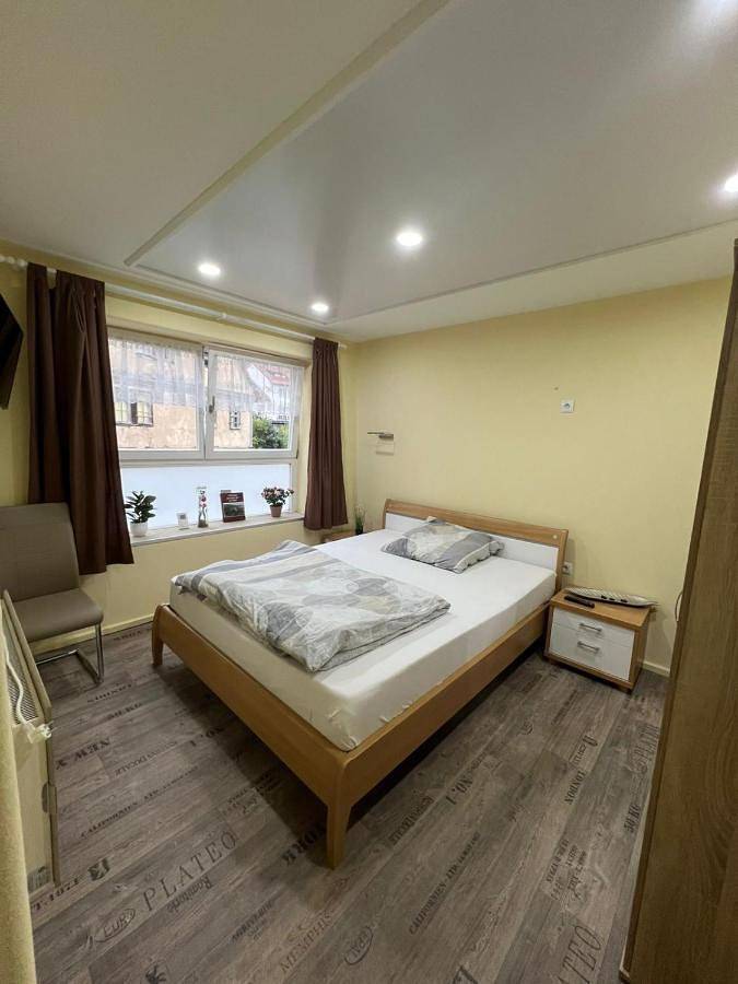 Ferienhaus für 2 Personen, mit Garten und Terrasse sowie Seeblick in Fränkisches Weinland - 3