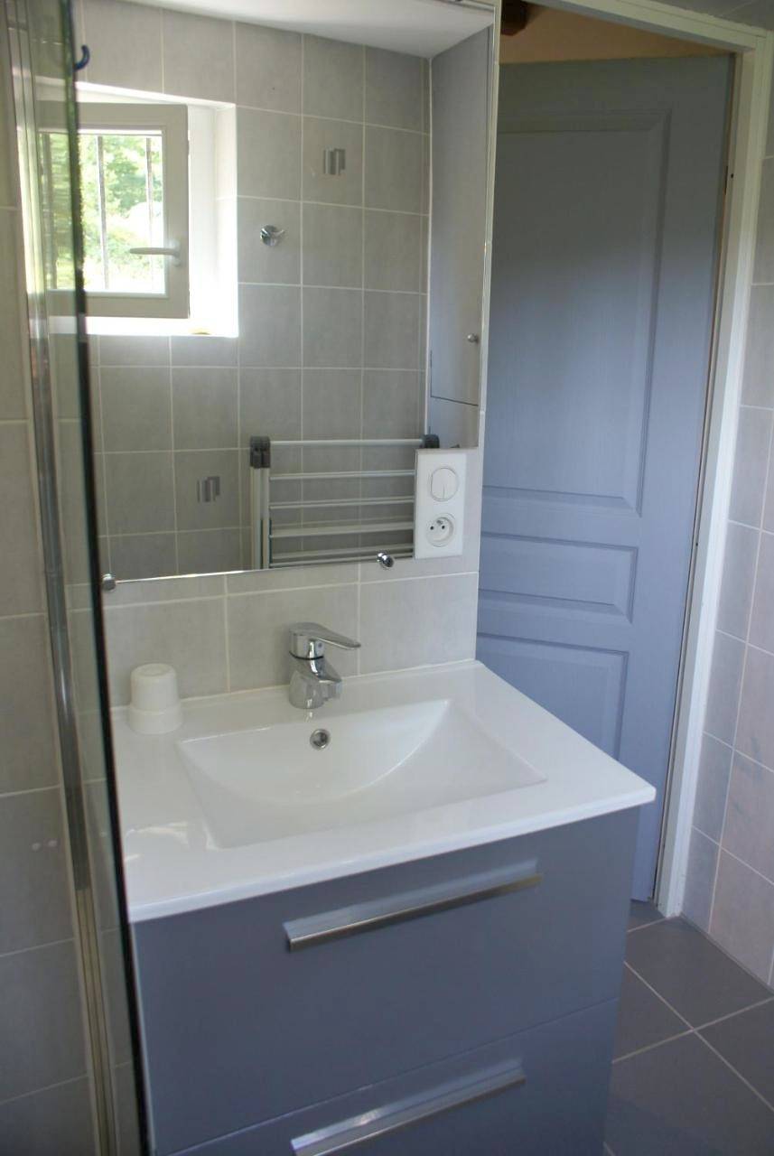 One-Bedroom House in Latouille-Lentillac, Lot