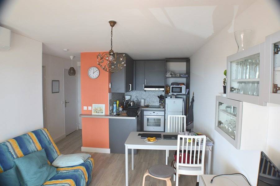 Appartement de vacances entier, 2 Pièces Climatisé Face a la Plage vue Mer Wifi in Cavalaire-sur-Mer, Région de Draguignan