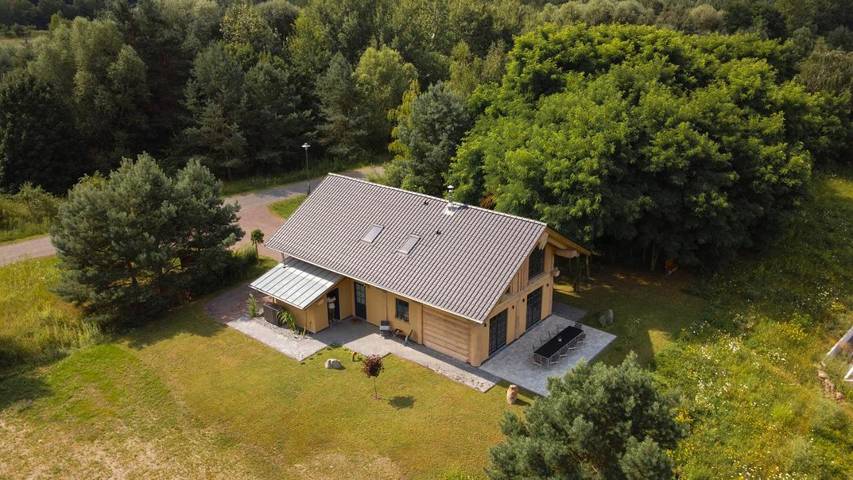 Ferienhaus für 10 Personen, mit Whirlpool und Terrasse sowie Garten und Sauna in Muldestausee - 3