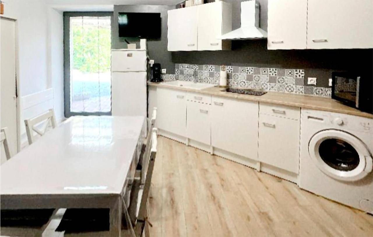 One-Bedroom Holiday Home in Coulon, Région de Niort