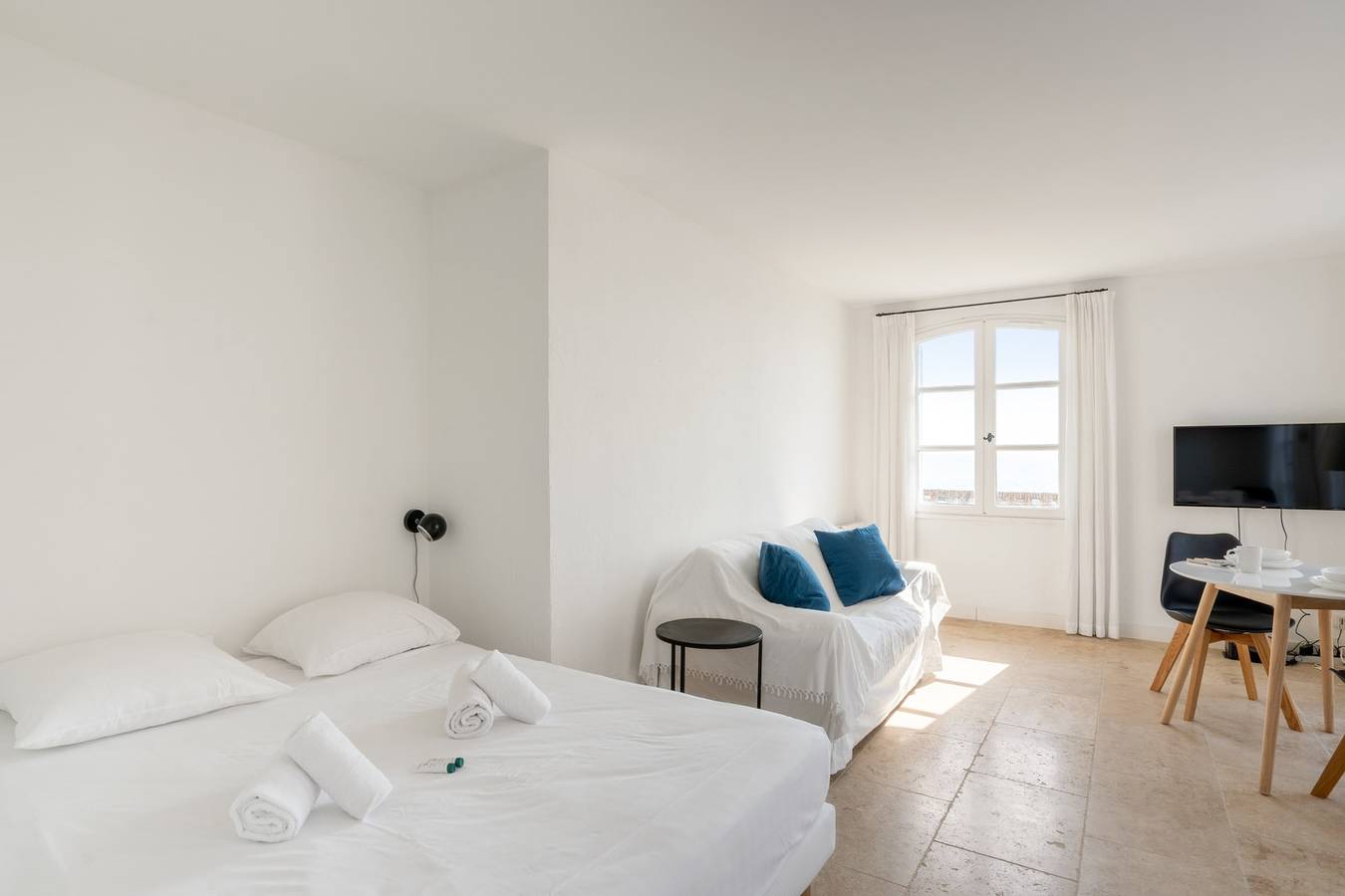 Studio entier, Appartement Portolan - Welkeys in Antibes, Région de Cannes