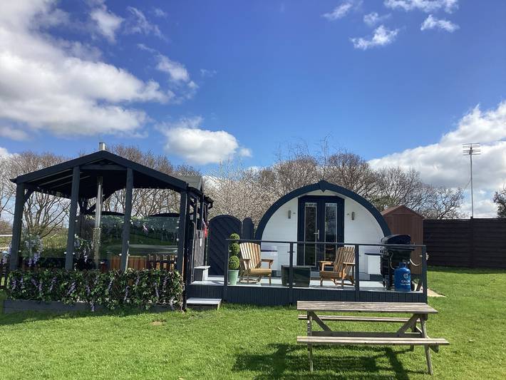 Hütte für 2 Personen, mit Whirlpool und Garten, mit Haustier in England - 2