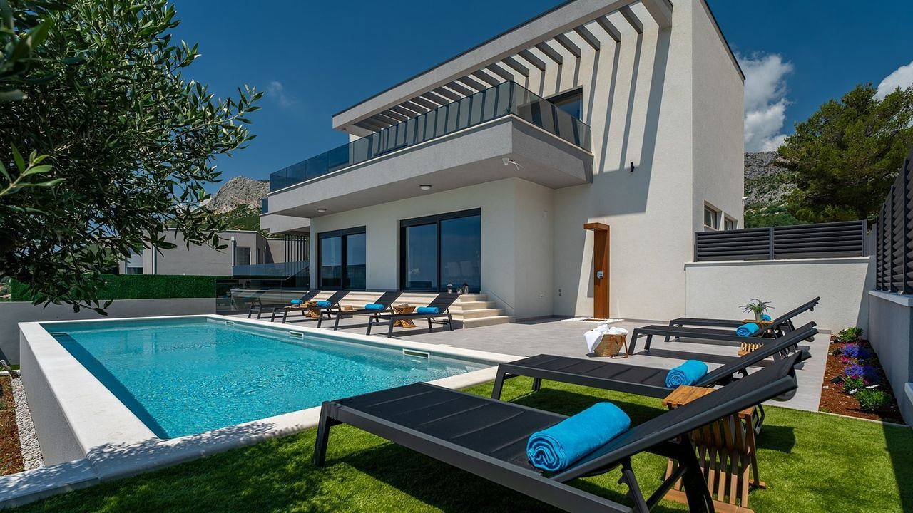 Villa für 8 Personen (300 m²) in Klis in Klis, Split-Dalmatien