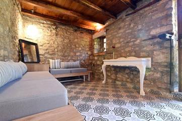 Location de vacances pour 2 personnes, avec jardin ainsi que terrasse et vue à Afitos