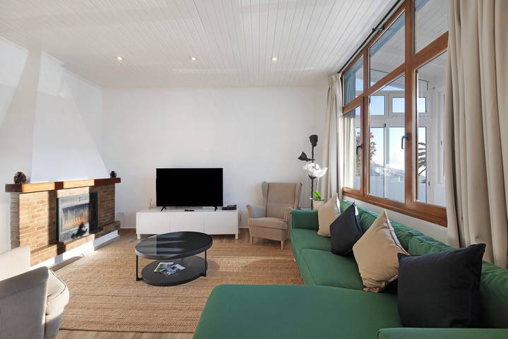 Casa de vacaciones 'Casa Camino La Estrella' con vistas a la montaña, Wi-Fi y aire acondicionado in Breña Alta, La Palma Sur
