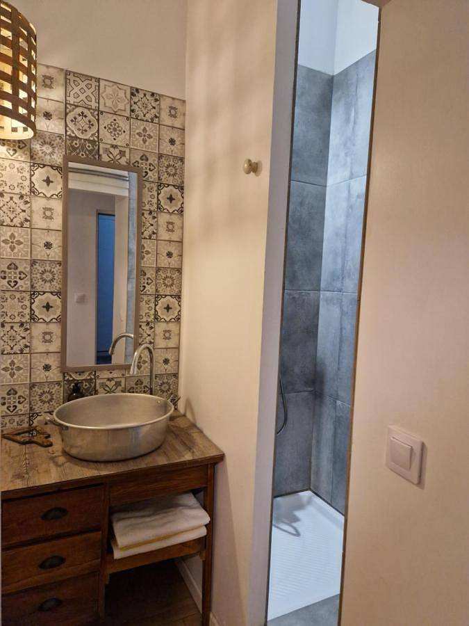 Gîte pour 2 personnes, avec Terrasse à Talence - 4
