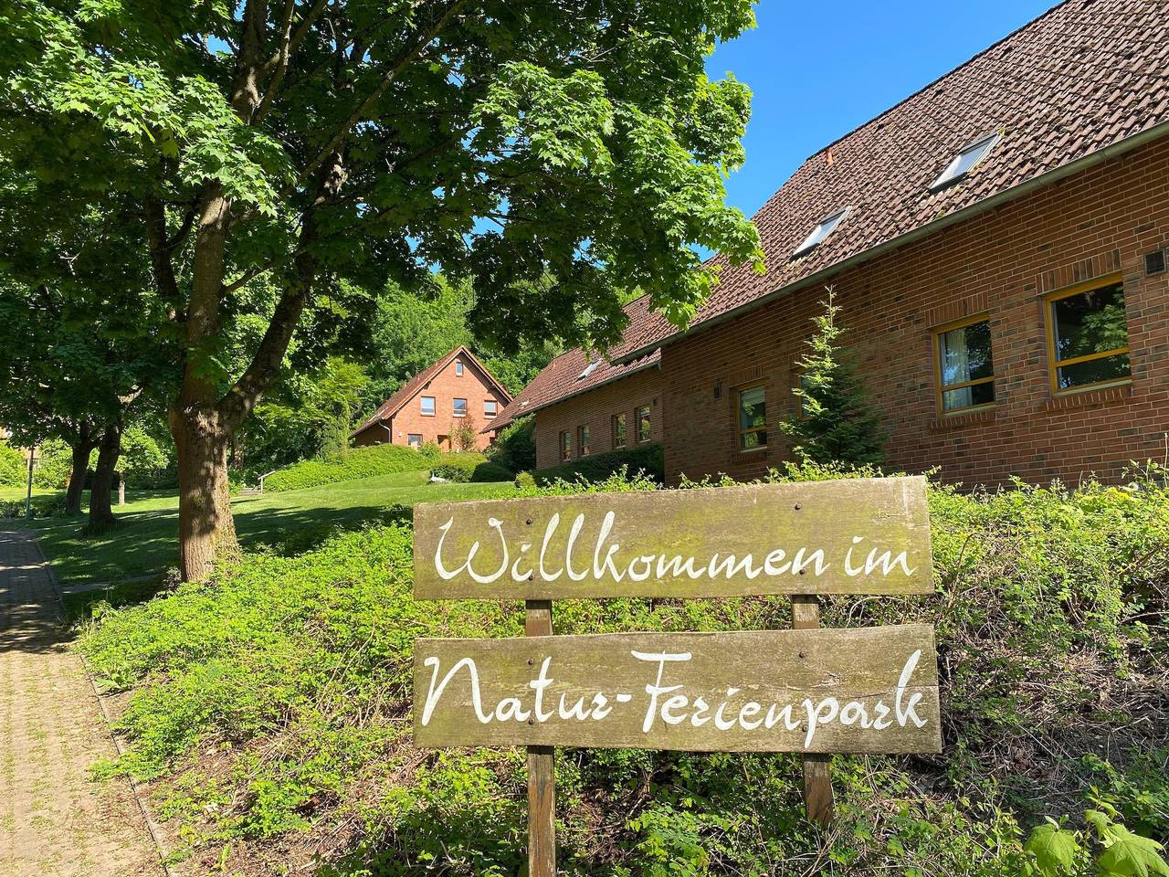 Haus 25 im Natur Ferienpark, Erlebnisurlaub mit Action, Radfahren und Wanderabenteuern im Grünen in Nieheim, Kreis Höxter