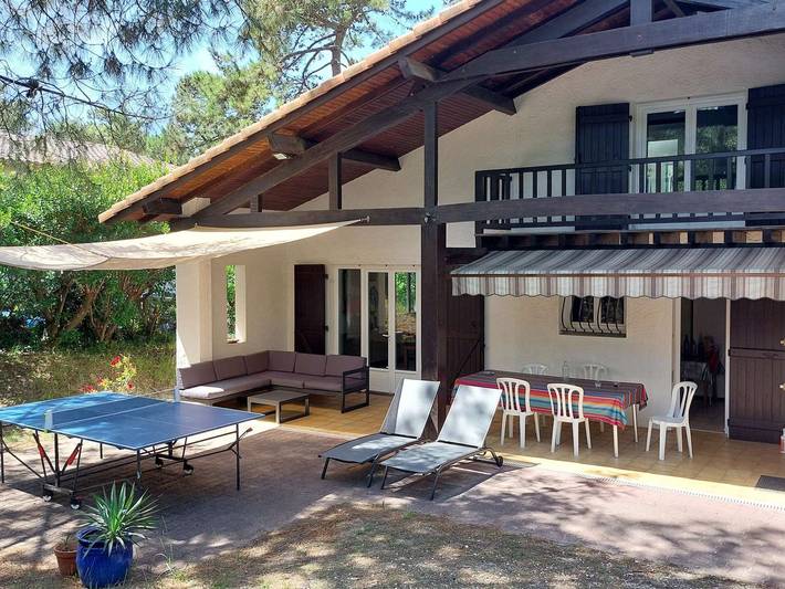 Chalet para 10 personas, con jardín y terraza - 1