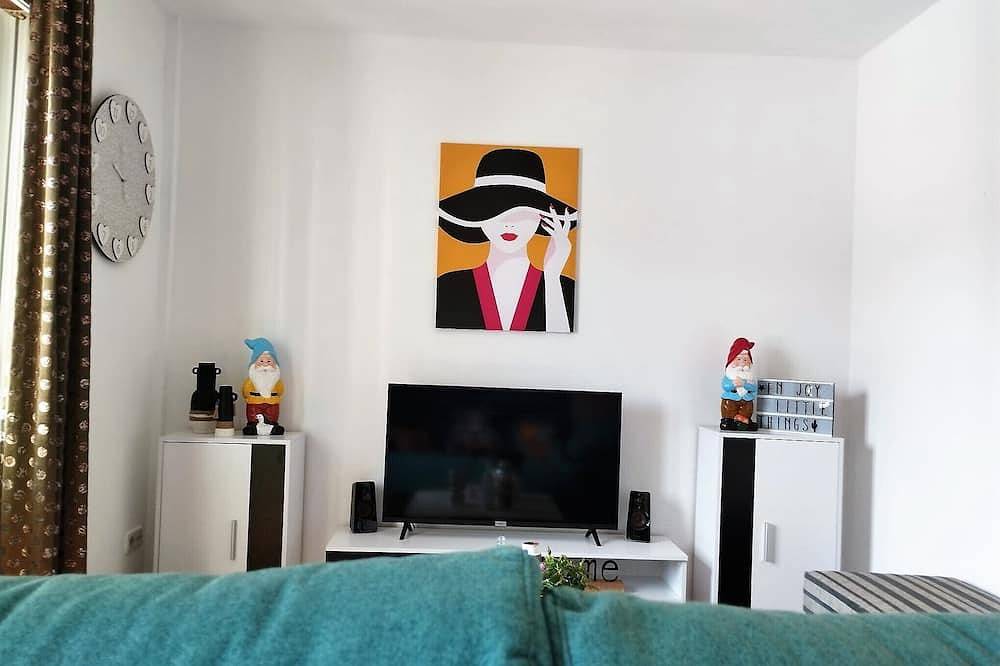Entire apartment, Coquetty Housing In Santander Bay in El Astillero, Cantabrian Coast