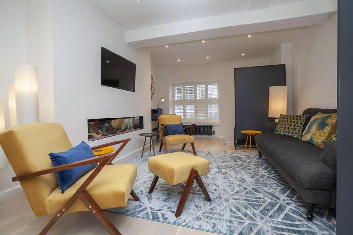 Log cabin for 4 people in Bath