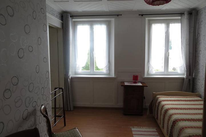 Apartamento en el segundo piso 130 m2 entrada compartida in Le Solliat, Le Chenit